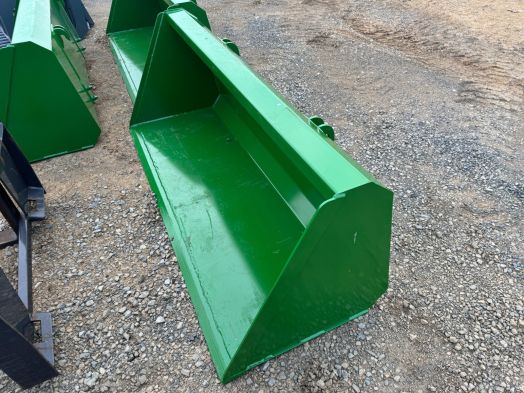 JD 78" bucket for 4 & 500 series loaders