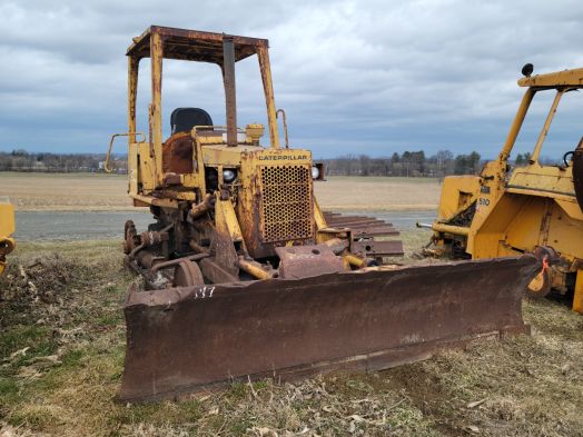 Cat D3B Salvage Unit #2042