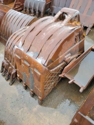 BACKHOE BUCKET 22"