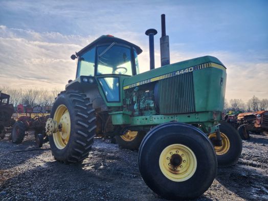 John Deere 4440 Salvage Tractor