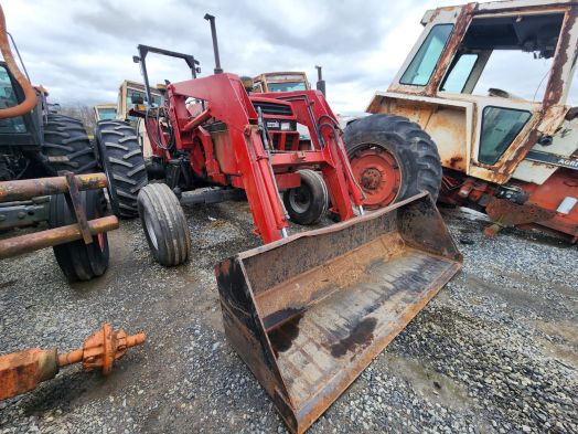 Case 1594 Salvage Tractor
