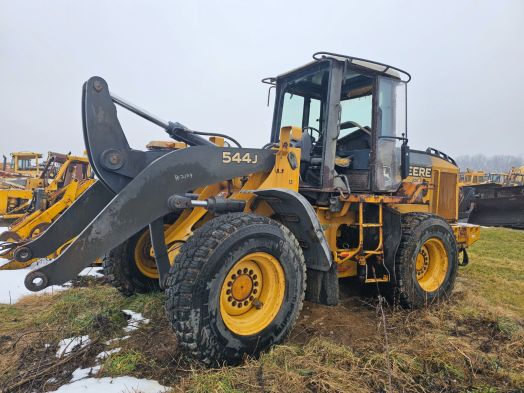 John Deere 544J Salvage Unit #2139