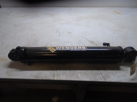 STABILIZER CYLINDER - R.H.