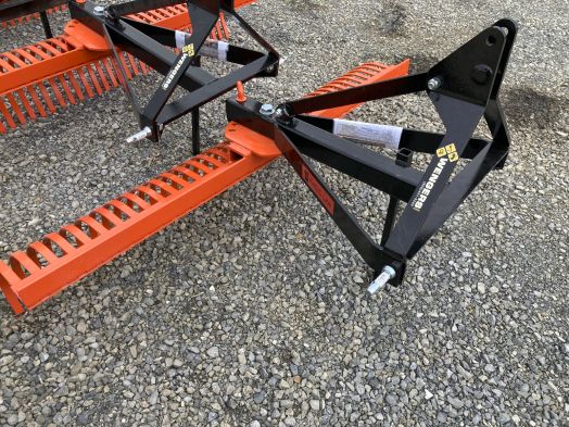 York 6' 3pt stone rake MR36LP