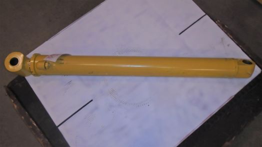 BACKHOE BUCKET CYLINDER