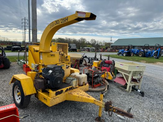 Ram 25hp hydraulic feed wood chipper