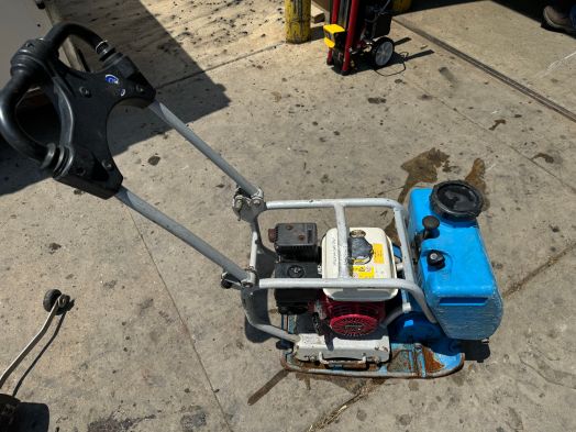 Weber MT CF 2 HD plate tamper compactor