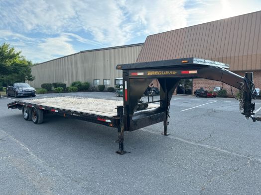 2018 Pequea 20+5 gooseneck trailer 12K