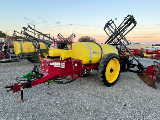 Demco Star Quest 500 gallon big wheel sprayer 45' booms