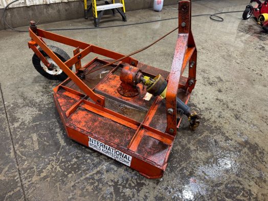 Red 3' 3pt rotary cutter 