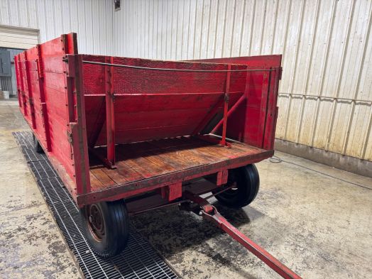 Grove Economy 7x16 flat bed wagon