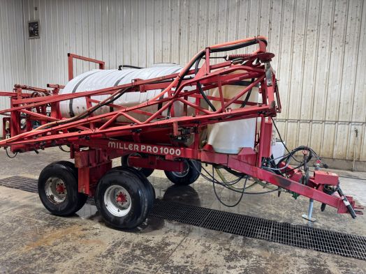 Miller Pro 1000 sprayer
