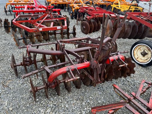 Massey Ferguson 7' 3pt disc harrow