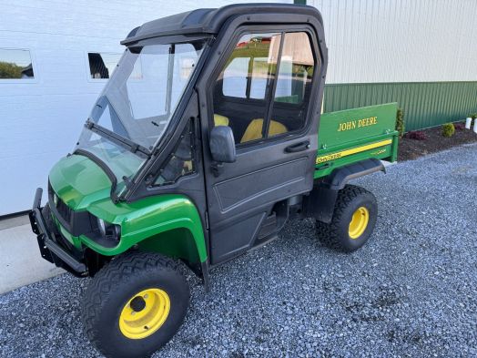 John Deere HPX Gator 4wd with cab