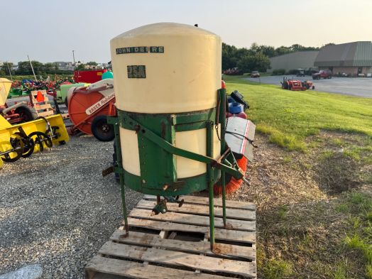 John Deere 25A 3pt spray tank only