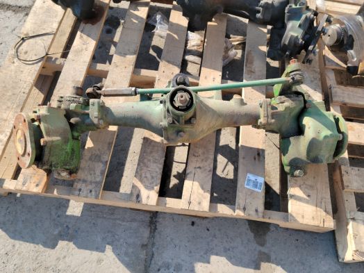 JD FWD AXLE ASY 650 %