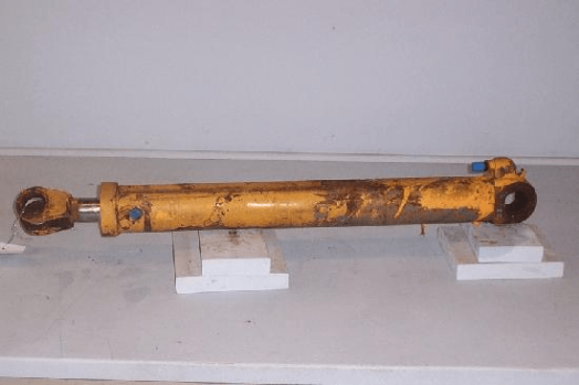 Case L.h. Loader Lift Cylinder
