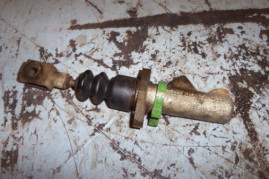 Jcb Brake Master Cylinder