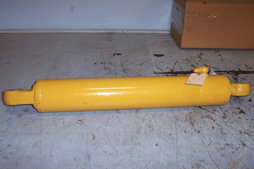 STABILIZER CYLINDER - R.H.