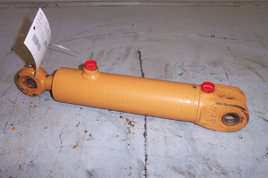 Case Tilt Cylinder Assembly