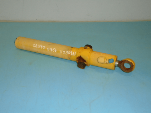 Case L.h. Loader Bucket Cylinder Assembly