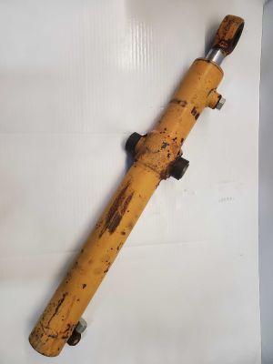 Case Loader Bucket Cylinder - R.h.