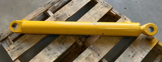 LOADER LIFT CYLINDER
