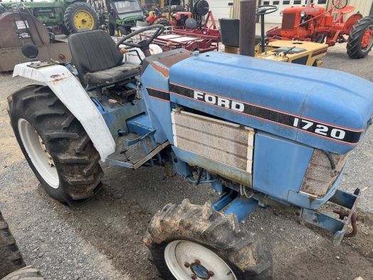 Ford 1720 4X4 Salvage Tractor #0012639