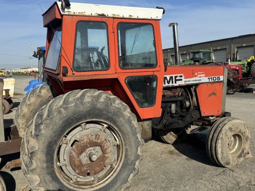 Massey Ferguson 1105 Salvage Tractor #0012630