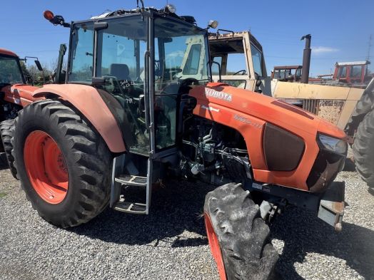 Kubota M6S-111D 4x4 Salvage Tractor 0012637