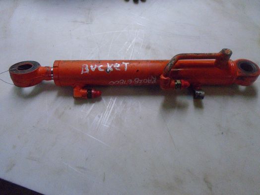 BUCKET CYLINDER