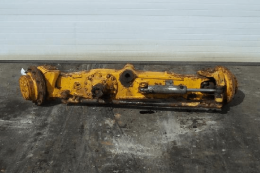 John Deere Front Axle With Steering Cylinder And Tie Rod Assy