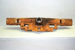 Case-international Center Axle Section