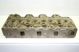 White Cylinder Head
