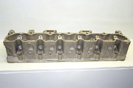 John Deere Cylinder Head